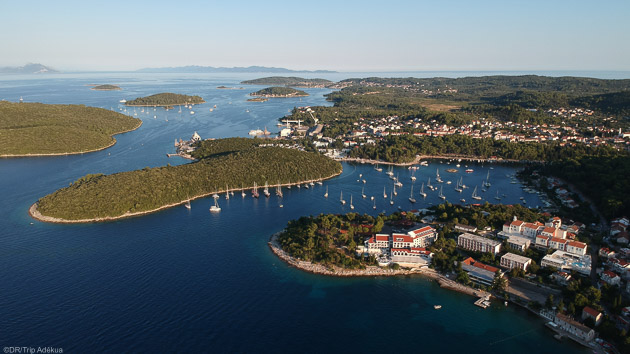 Explorez l'île de Mljet pendant votre croisière en catamaran en Croatie